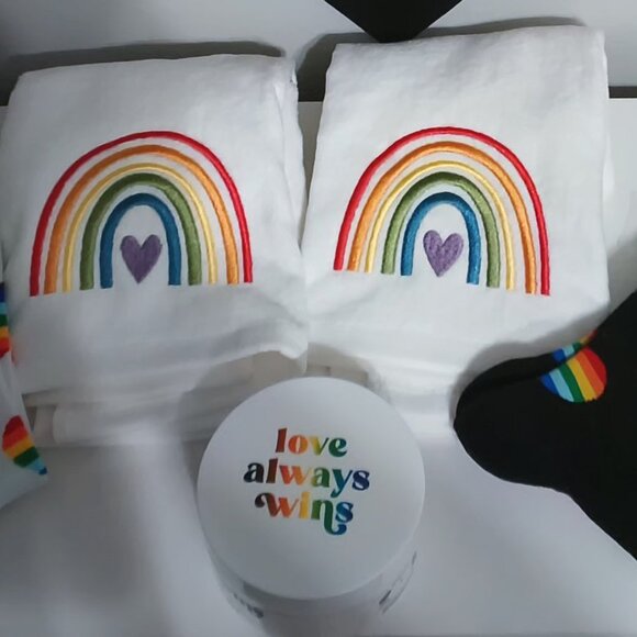 Other - Love Always Wins Gift Set